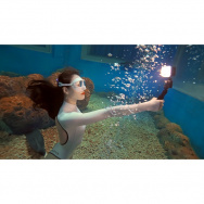 Осветитель светодиодный Godox WL8P для подводной съемки- фото4
